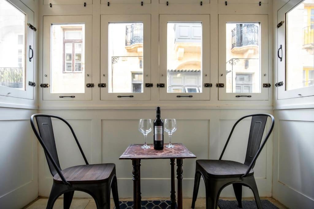 Chic, Stylish & Spacious Flat In Central Valletta Luaran gambar